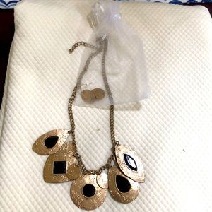 Necklace and earrings set in gold color with black stones  NEW
